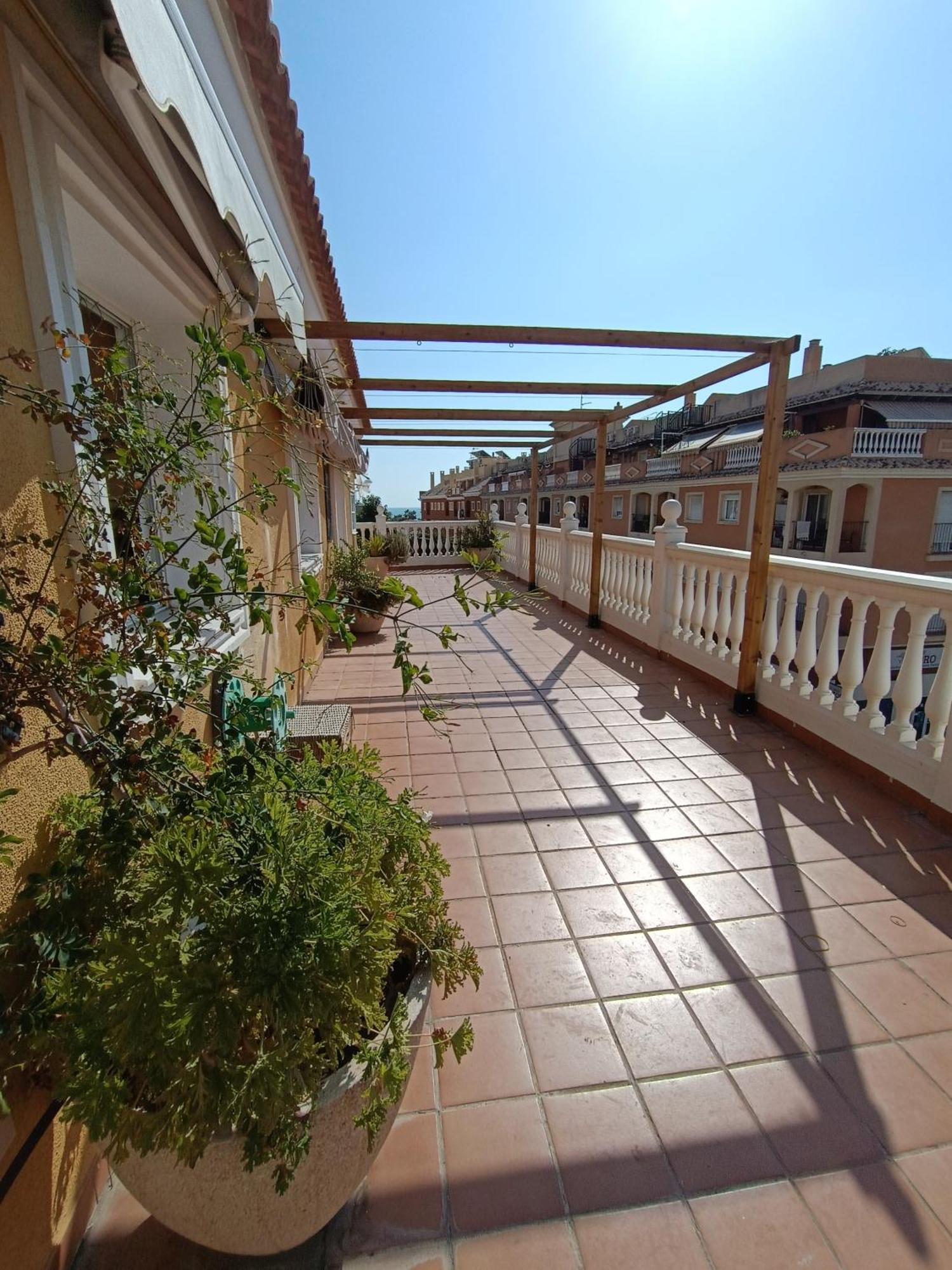 Lovely Penthouse In Front Of The Beach With Free Parking มาลากา ภายนอก รูปภาพ